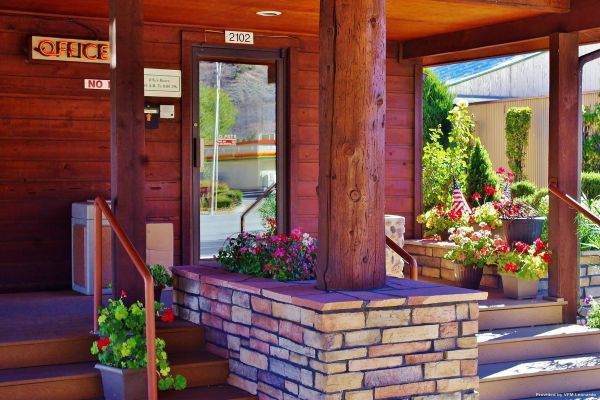 Hotel Glenwood Springs Cedar Lodge